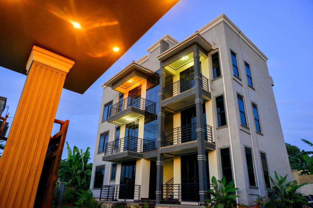 Hilltop Apartments Bwebajja Luaran gambar