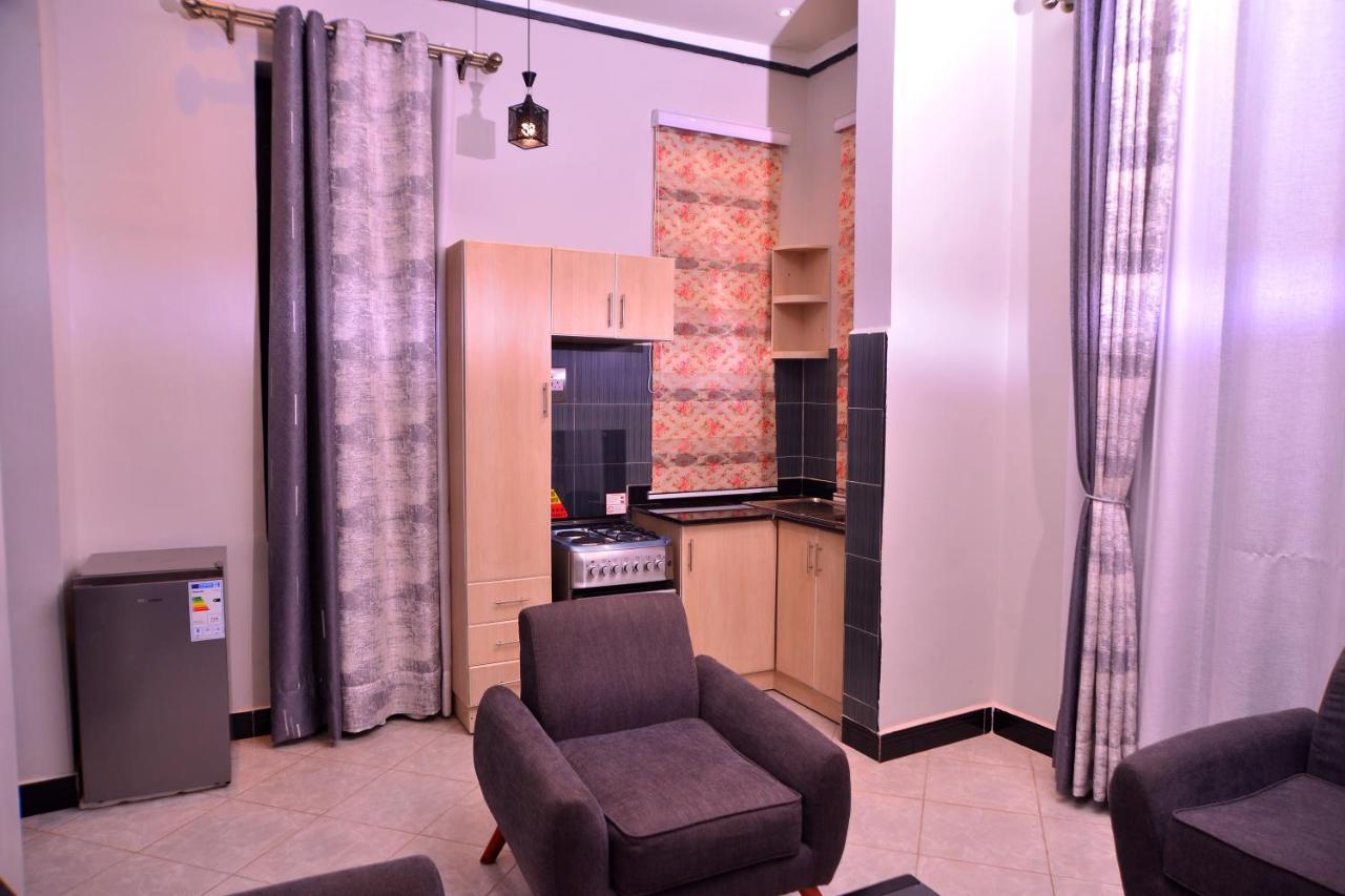 Hilltop Apartments Bwebajja Luaran gambar