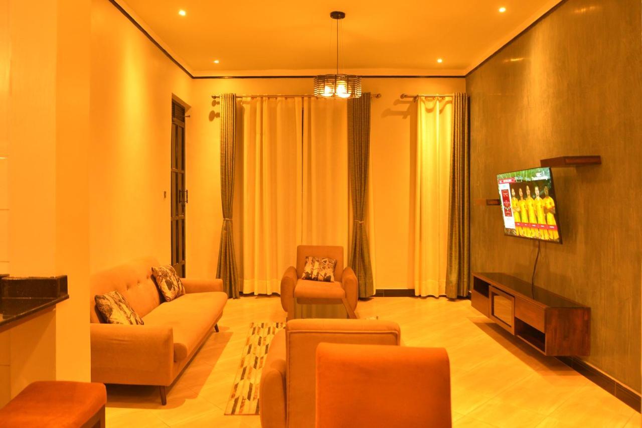 Hilltop Apartments Bwebajja Luaran gambar